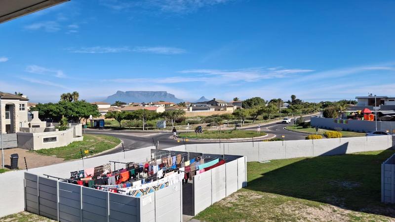 2 Bedroom Property for Sale in Parklands Western Cape